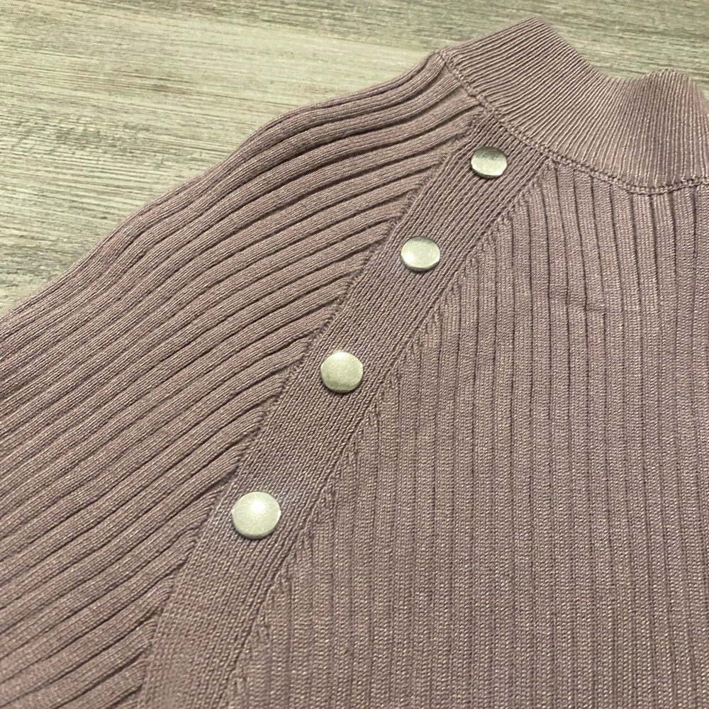 Lavender Ribbed Dress - Picture 2 of 7